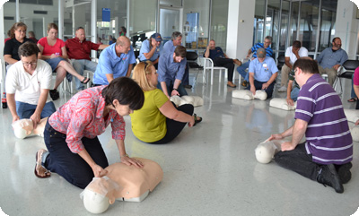 Cheryl Teaching a Group CPR at University of TN